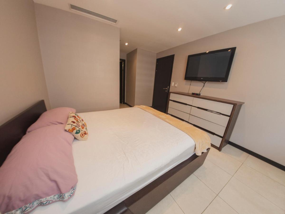 דירות גוויאקיל Bellini Luxury - Puerto Santa Ana מראה חיצוני תמונה